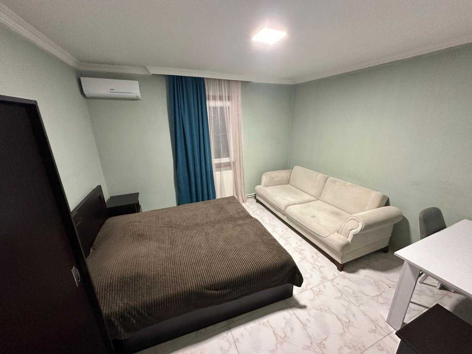 Guest House "Sulo" Kobuleti Room photo