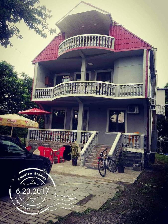 Guest House "Sulo" Kobuleti Exterior photo